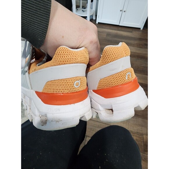 Women’s Size 7 On Cloud Running Athletic Shoes Orange/White - Picture 10 of 10